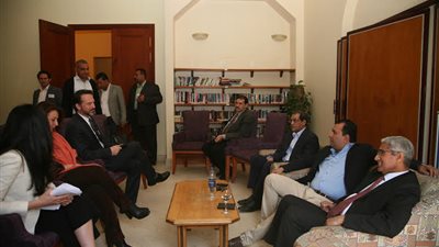 رئيس جامعة جنوب الوادي يشهد فعاليات ورشة عمل الأقصر مدينة مرنة