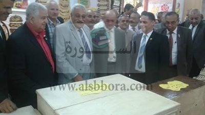 افتتاح معرض المجال الصناعي والزراعى بمدرسة السيدة عائشة الثانوية ببني سويف 