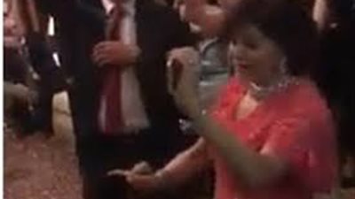 بالفيديو| «منى جمال عبد الناصر» ترقص في حضور السفير الإسرائيلي؟.. نكشف الحقيقة