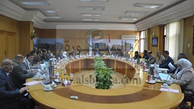 إنشاء برامج إعداد لمعلمى العلوم والرياضيات اللغات بجامعة كفرالشيخ