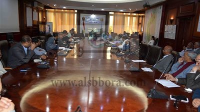 اجتماع لمحافظ الأقصر لمناقشة الخطة الاستثمارية