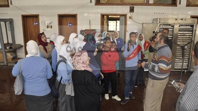 طلاب المدرسة الفندقية بالإسماعيلية يزورون جامعة قناة السويس