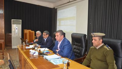 محافظ كفر الشيخ تعقيبًا على ضبط مسئول برشوة: لا تستر على فساد