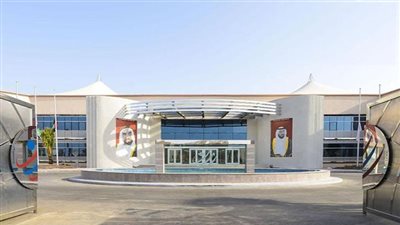 بمرتبات متميزة| مدارس الإمارات تعلن عن وظائف جديدة للمعلمين والمعلمات.. سجل هنا