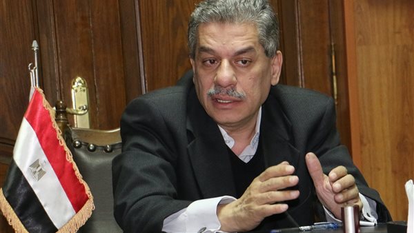 الدكتور امين لطفى