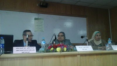 بالصور.. افتتاح اسبوع البيئة بكلية الالسن جامعة عين شمس   