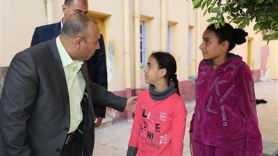 محافظ المنوفية يقوم بزيارة مفاجئة لمؤسسة تربية البنات بشبين الكوم