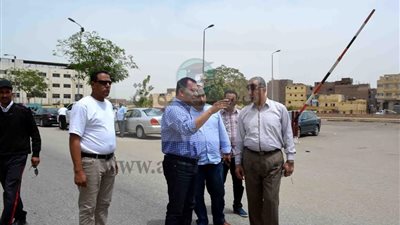 محافظ الأقصر يتفقد مشروعات مركزى الطود والبياضية