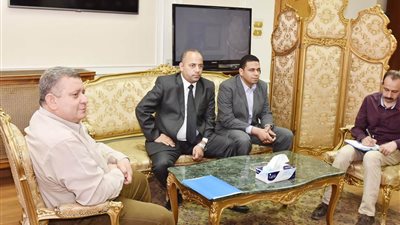 شركة عالمية تقيم مجمع صناعى لتوفير 1000 فرصة عمل بأسيوط 