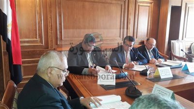 وزير التعليم العالى يوافق على بدء مشروع إعداد البنية المعلوماتية للصحراء الشرقية