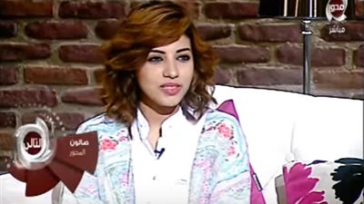 بالفيديو| مصورة فوتوغرافية تحارب التحرش بالصورة