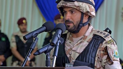 بالصور.. أمير منطقة الرياض يزور قيادة قوات الأمن الخاصة