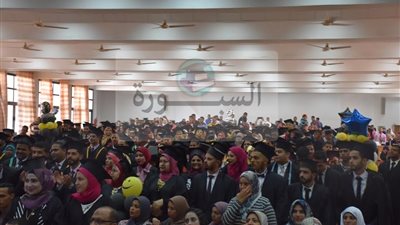 بالصور.. حفل خريجي دفعة 2017 كلية الحقوق بجامعة مدينة السادات