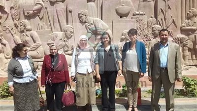 وفد ألمانى يزور تربية عين شمس