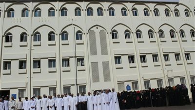 عاجل.. سلطنة عمان تعلن عن حاجتها الى أعضاء هيئة التدريس.. ننشر نص الاعلان