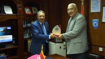 حفل ختام الانشطة وتكريم اوائل الخرجين بكلية الحقوق في جامعة مدينة السادات