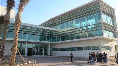 المدرسة الأمريكية في قطر تعلن عن وظائف جديدة للمعلمين والمعلمات.. ننشر نص الإعلان