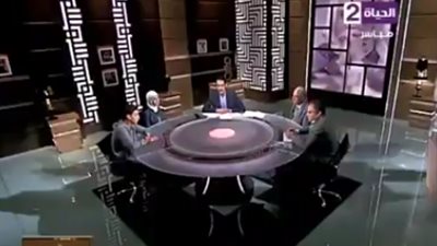 بالفيديو| طالبة تفضح طارق شوقى وجميع القيادات التعليمية على الهواء.. وتكشف فشل التعليم فى مصر