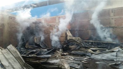 الحماية المدنية تدفع بـ10 سيارات للسيطرة على حريق قليوب