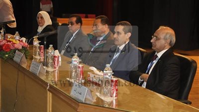 افتتاح المؤتمر الرابع لشباب الباحثين بجامعة قناة السويس