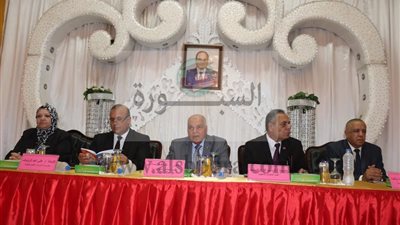 خبر سار.. خلف الزناتى: لن نتنازل عن جدول الأجور المقترح من النقابة للمعلمين