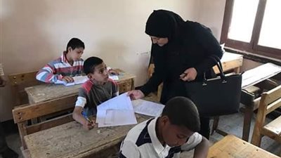 الهدوء والالتزام عنوان اليوم الأول لامتحانات النقل بمدارس بني سويف