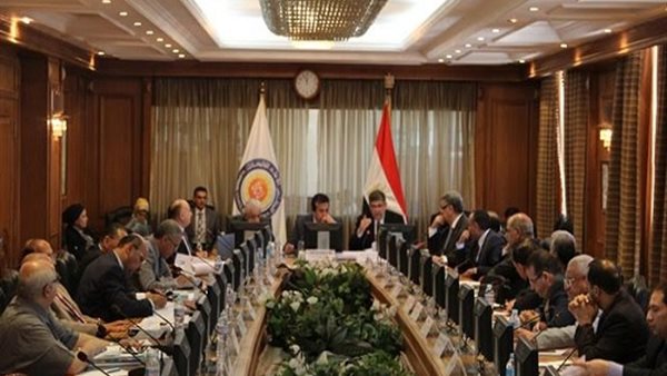 اجتماع المجلس الاعلي