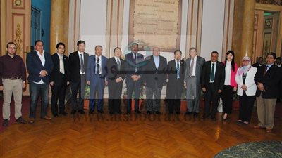 تعاون مصري صيني بجامعة عين شمس