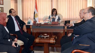 وزيرة الهجرة تلتقي وفد مؤسسة «ولاد بلدنا» لبحث سبل التعاون بين الجهتين ‏لخدمة المصريين بالخارج ودعم الاقتصاد المصري.