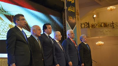 بالصور.. شوقى يفتتح مؤتمر التعليم فى مصر نحو حلول إبداعية