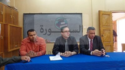 كيفية تربية الأرانب فى قافلة بجامعة المنوفية 