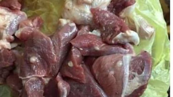 لحوم الاكياس البيضاء