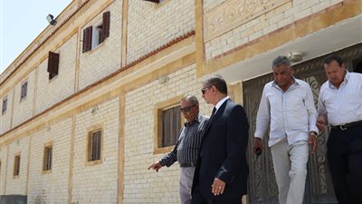 محافظ كفر الشيخ يتفقد اعمال تكريك وتعميق وتكسية بوغاز البرلس بتكلفة 105 مليون جنيه