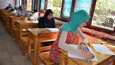 19 الف طالب يختتمون امتحانات الاعدادية بالإسماعيلية اليوم